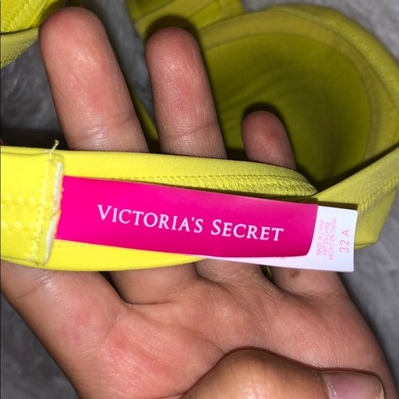 Victoria Secret Bathingsuit - Picture 3 of 4